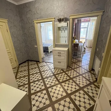 Apartment большая около аркадии